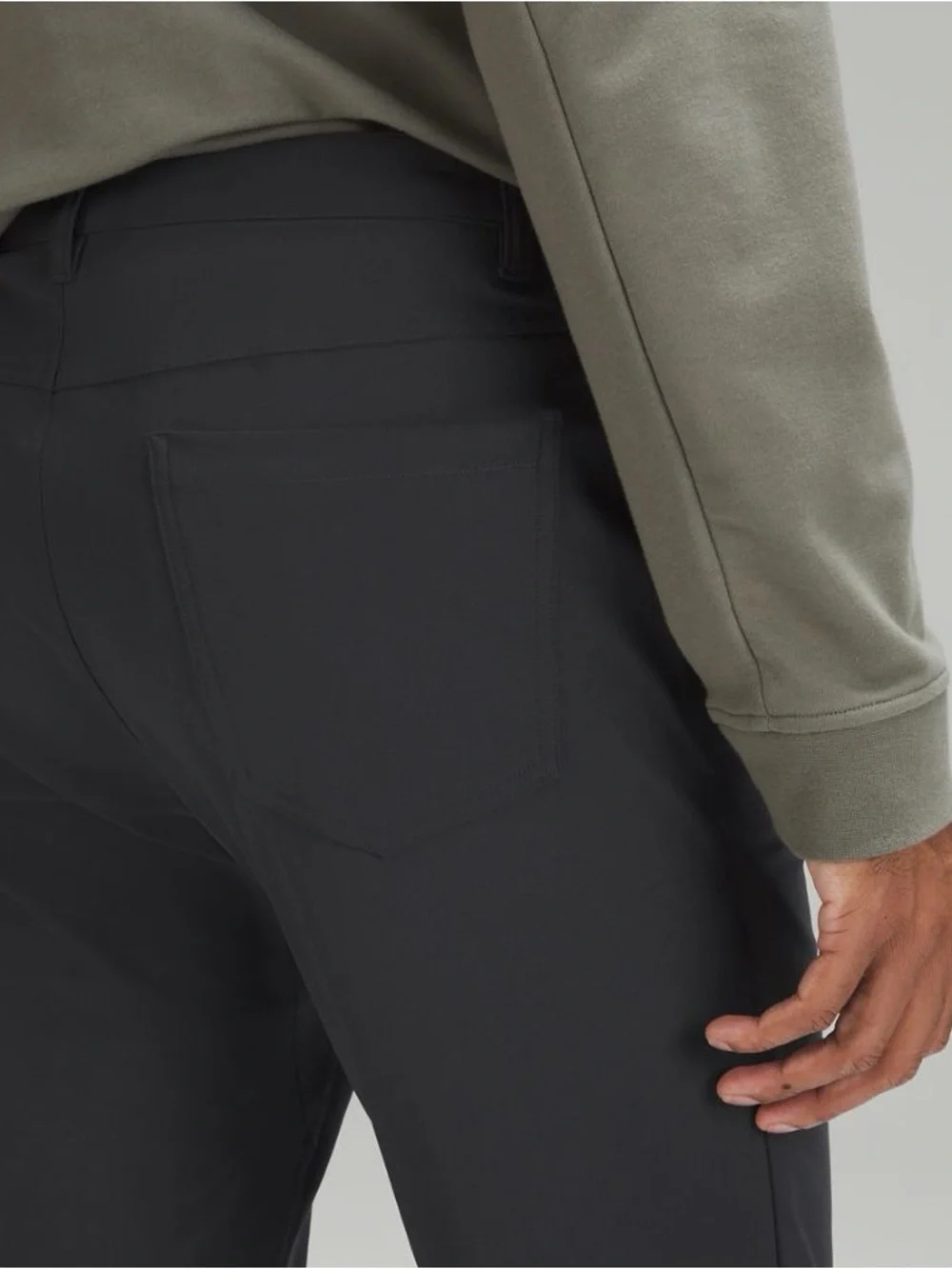 Lululemon Men’s ABC Slim-Fit 5 Pocket  Warpstreme Pants in Obsidian Gray Size 29